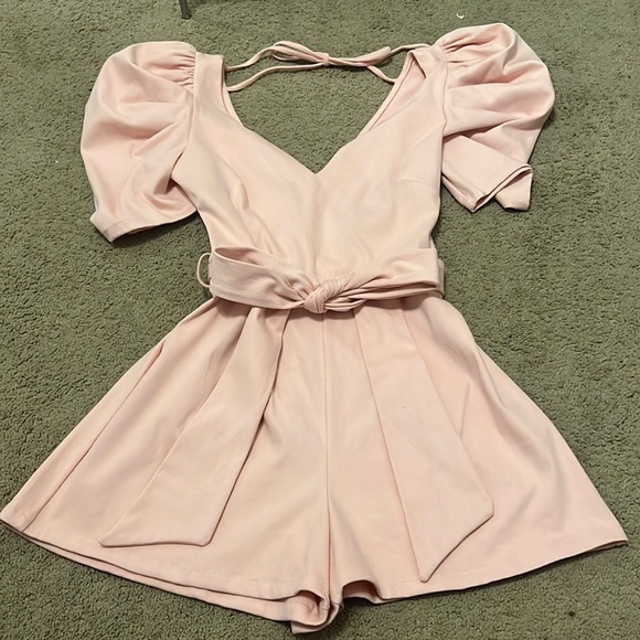 Pink jumpsuit - Picture 1 of 3